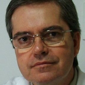 Dr. Newton Vale